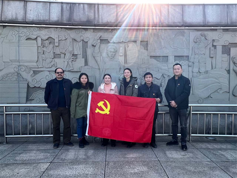 ?机关第七直属党支部开展“贯彻二十大精神，讲娄底英雄故事”主题实践活动”