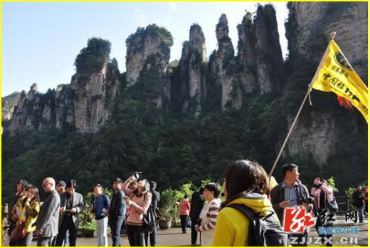 http://img1.cache.netease.com/catchpic/2/26/263263F9807946CE20B5B802403CFA8F.jpg